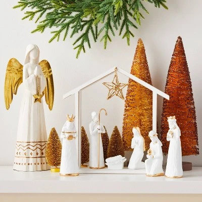 7pc Decorative Nativity Set White - Wondershop™